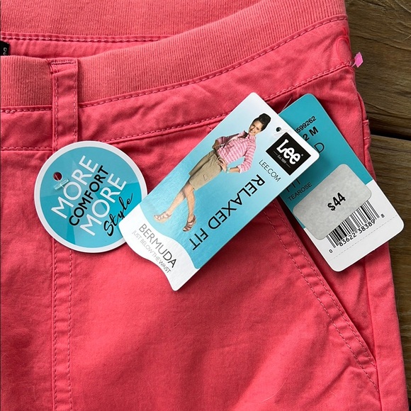 Lee Shorts - Picture 3 of 9